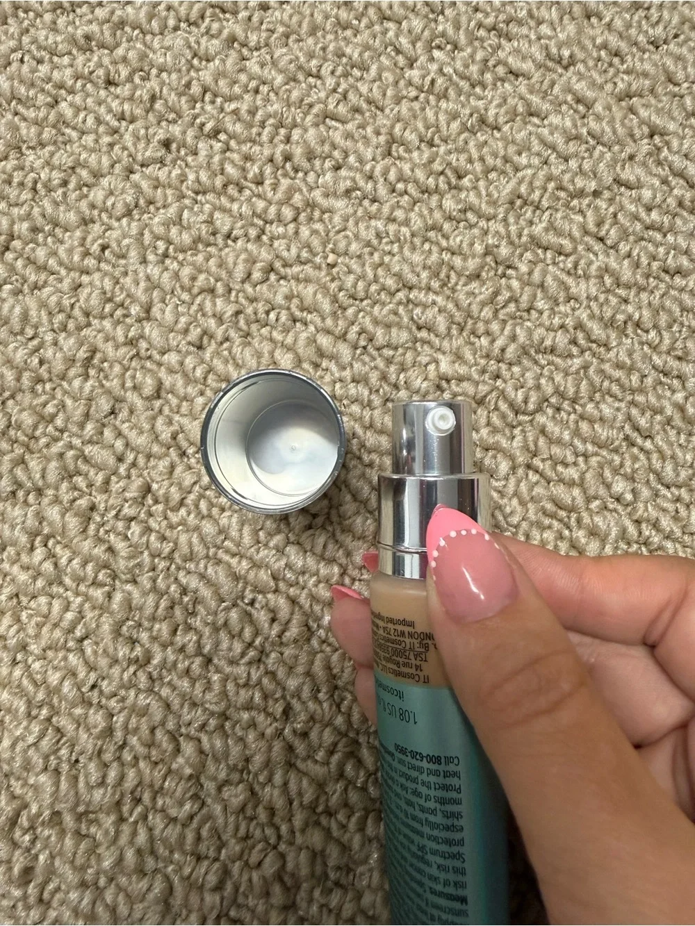 it cosmetics CC+ Natural Matte Cream (Teal/White Packaging)
